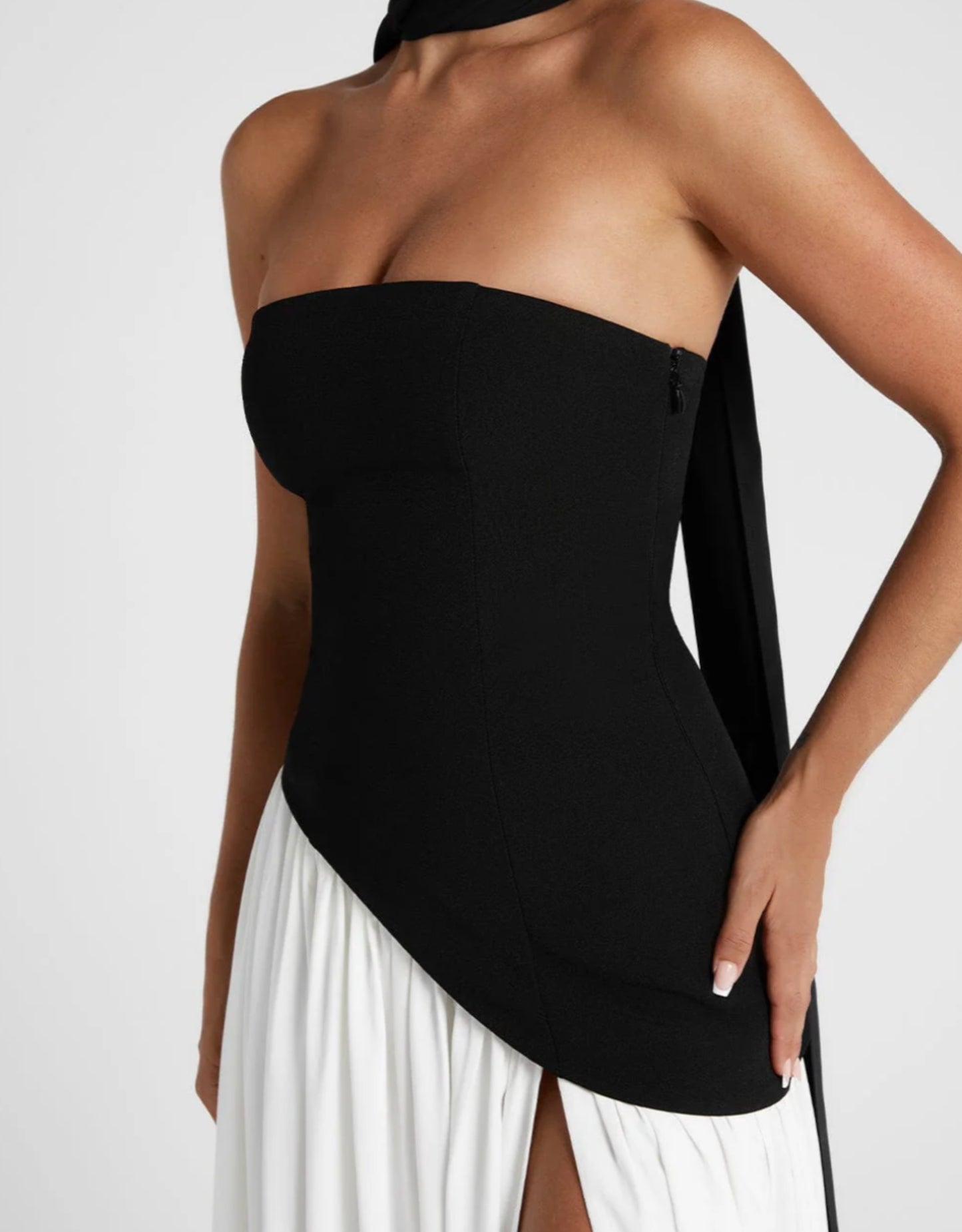 Monet Maxi Dress - Black/White